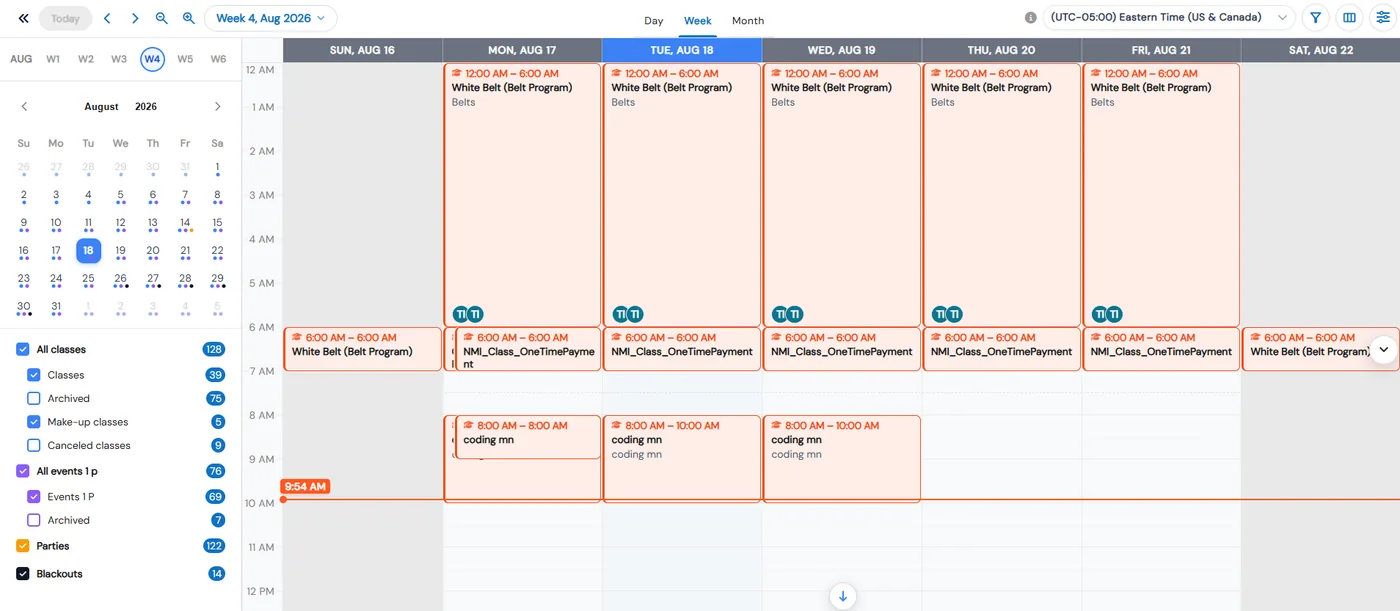 Week view of the class calendar with color-coded classes by time, a mini calendar and filters for classes, make-up classes, canceled classes, events, parties and blackouts